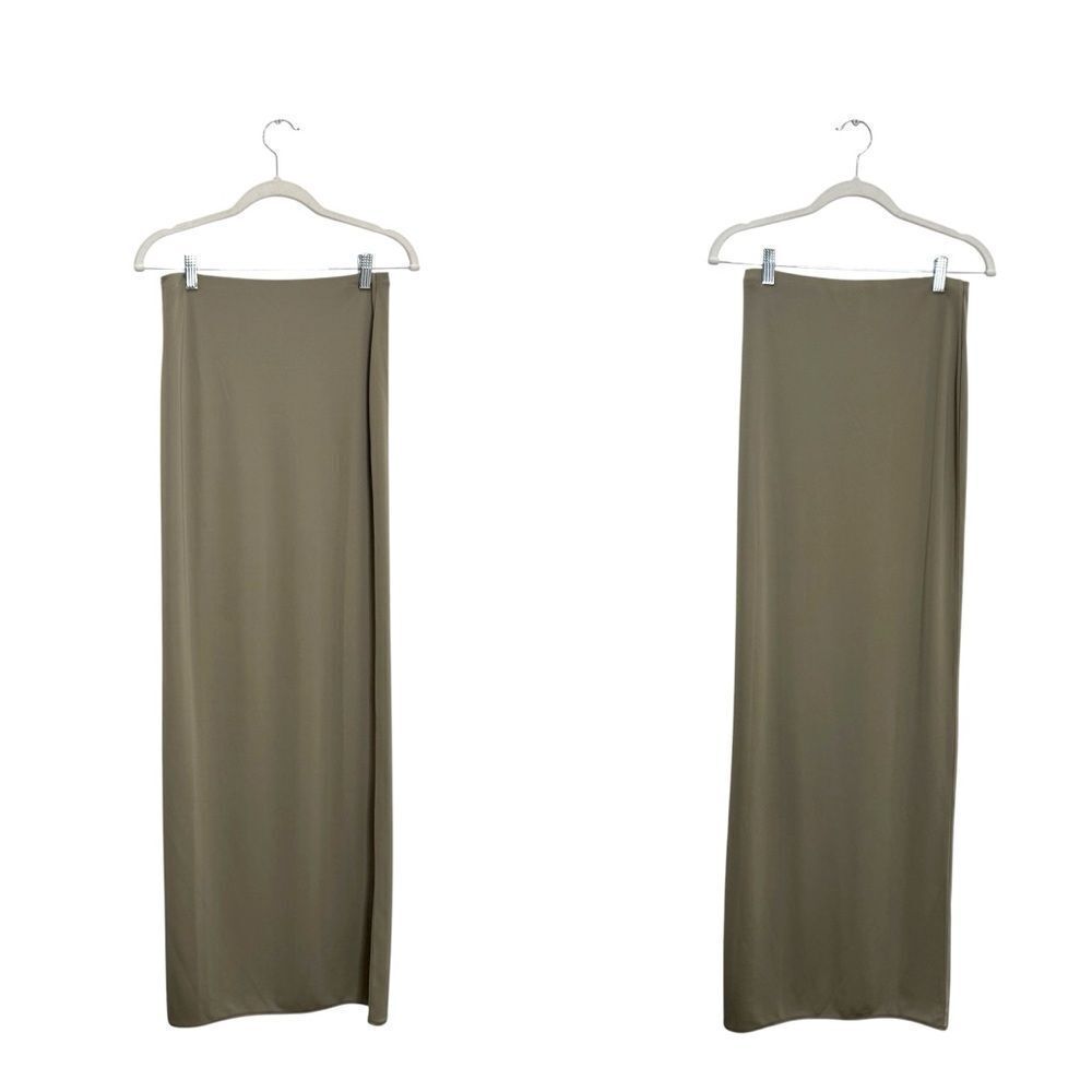 NEW HELSA Matte Jersey Slim Skirt in Oyster - Picture 11 of 13